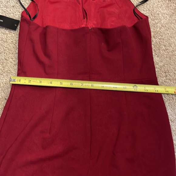 - NWT Lulus red wine halter bodycon midi dress - Picture 13 of 14